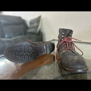 Red wing Iron Rangers 8111